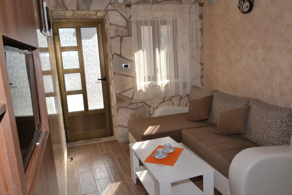 Lanterna Apartments Kotor Dış mekan fotoğraf