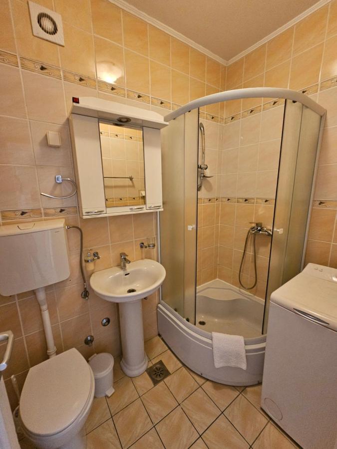 Lanterna Apartments Kotor Dış mekan fotoğraf