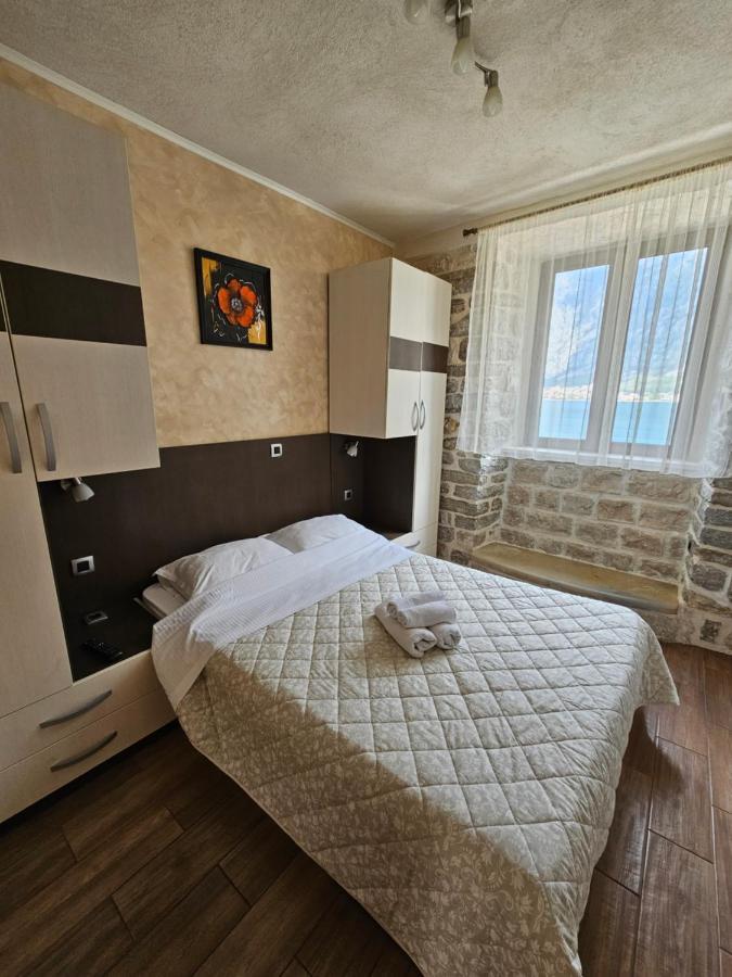 Lanterna Apartments Kotor Dış mekan fotoğraf
