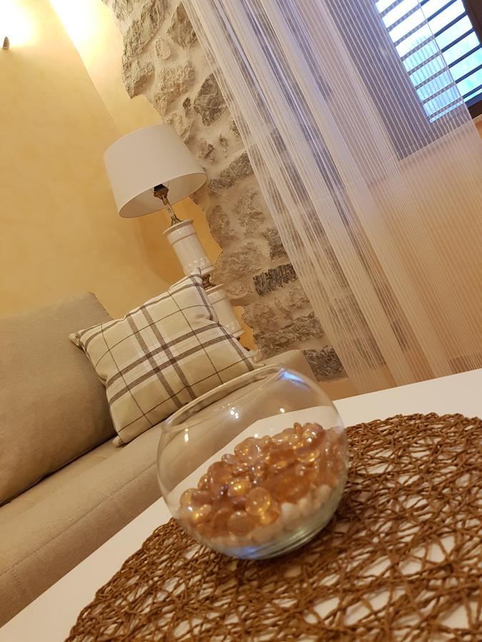 Lanterna Apartments Kotor Dış mekan fotoğraf