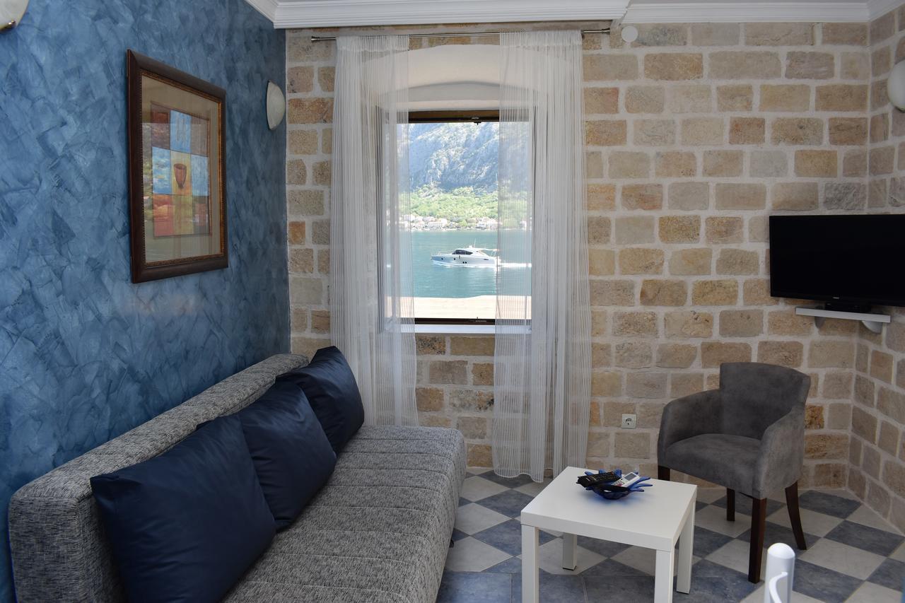 Lanterna Apartments Kotor Dış mekan fotoğraf