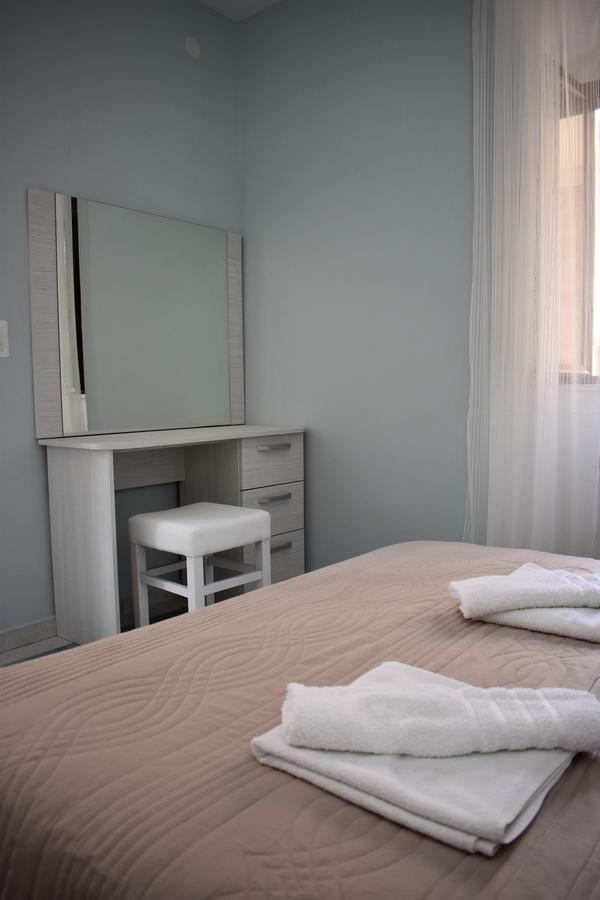 Lanterna Apartments Kotor Dış mekan fotoğraf