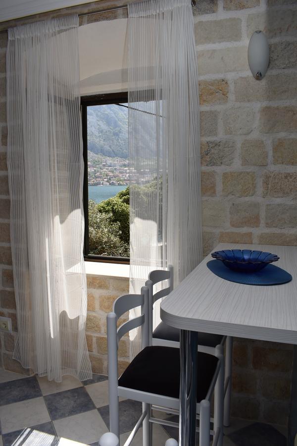 Lanterna Apartments Kotor Dış mekan fotoğraf