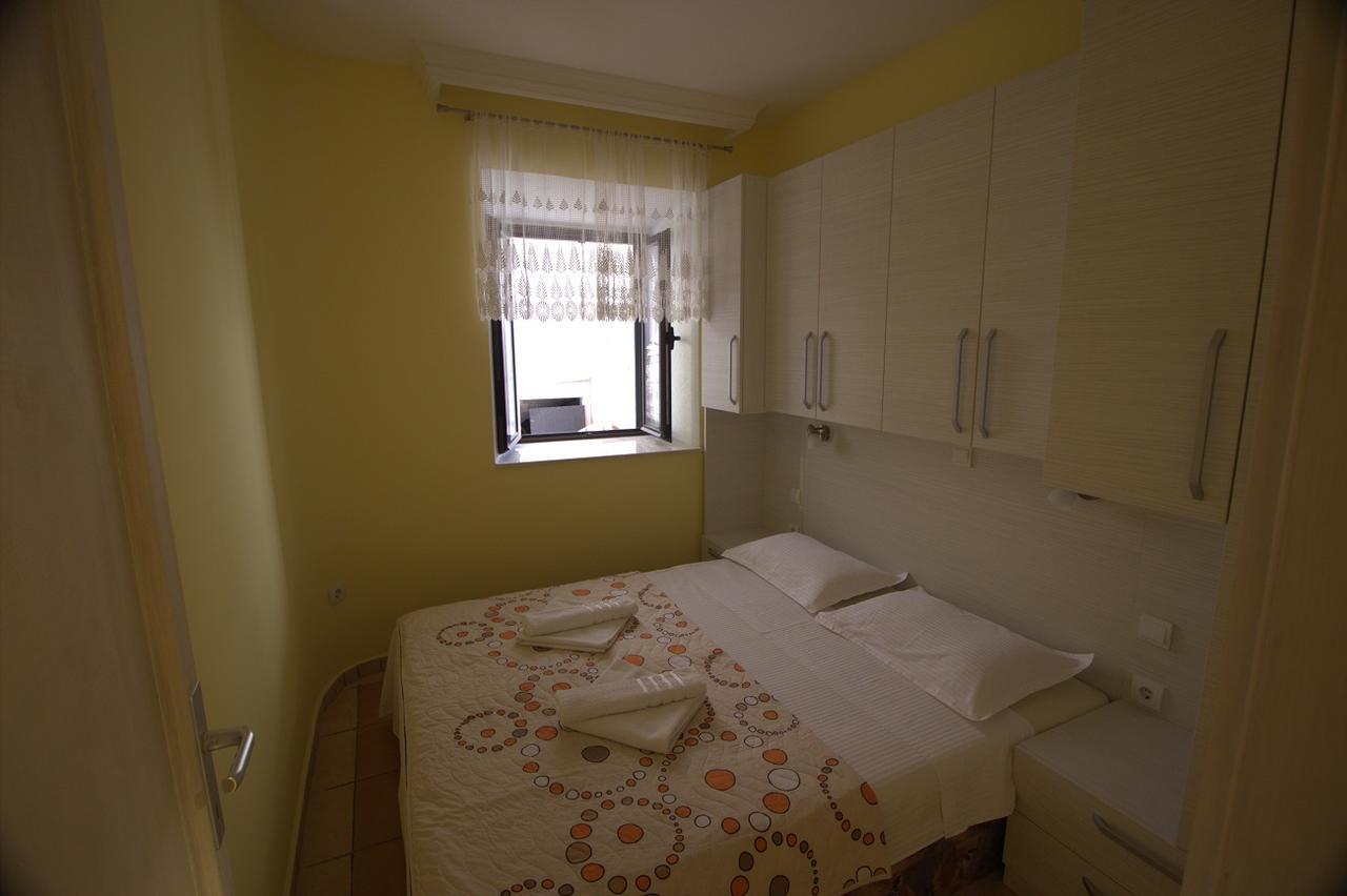 Lanterna Apartments Kotor Dış mekan fotoğraf